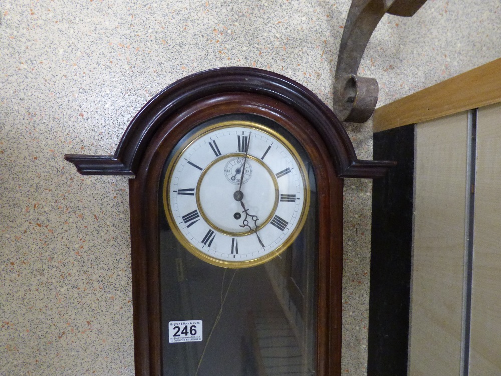 A MAHOGANY CASED WALL CLOCK - Image 2 of 4