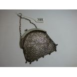 A 20TH CENTURY 925 SILVER MESH EVENING BAG/PURSE, 12.5CM WIDE BY 15CM DEEP, 122G