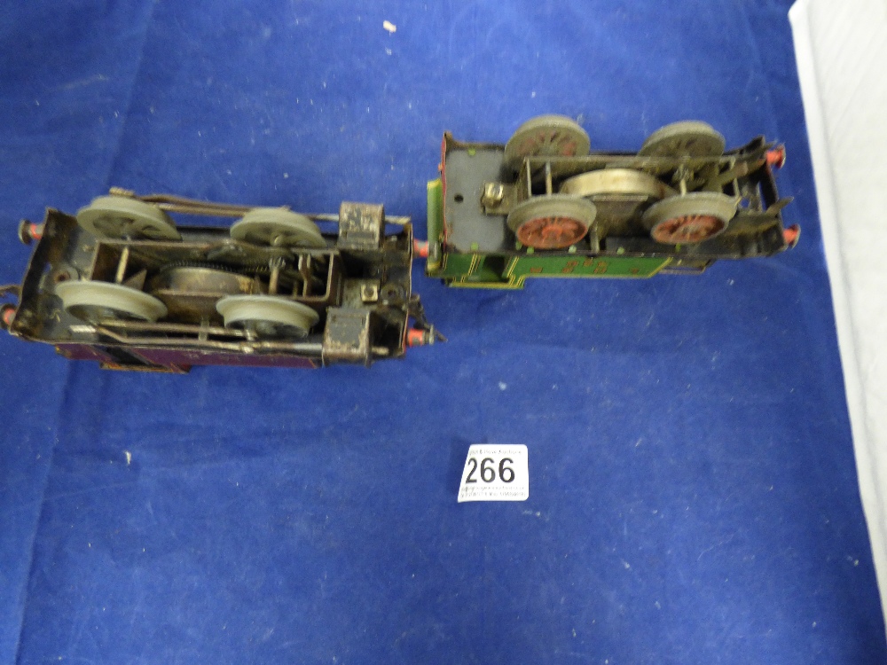 TWO VINTAGE HORNBY 0 GAUGE TIN PLATE TRAINS, TYPE 101, 19CM LONG - Image 5 of 5