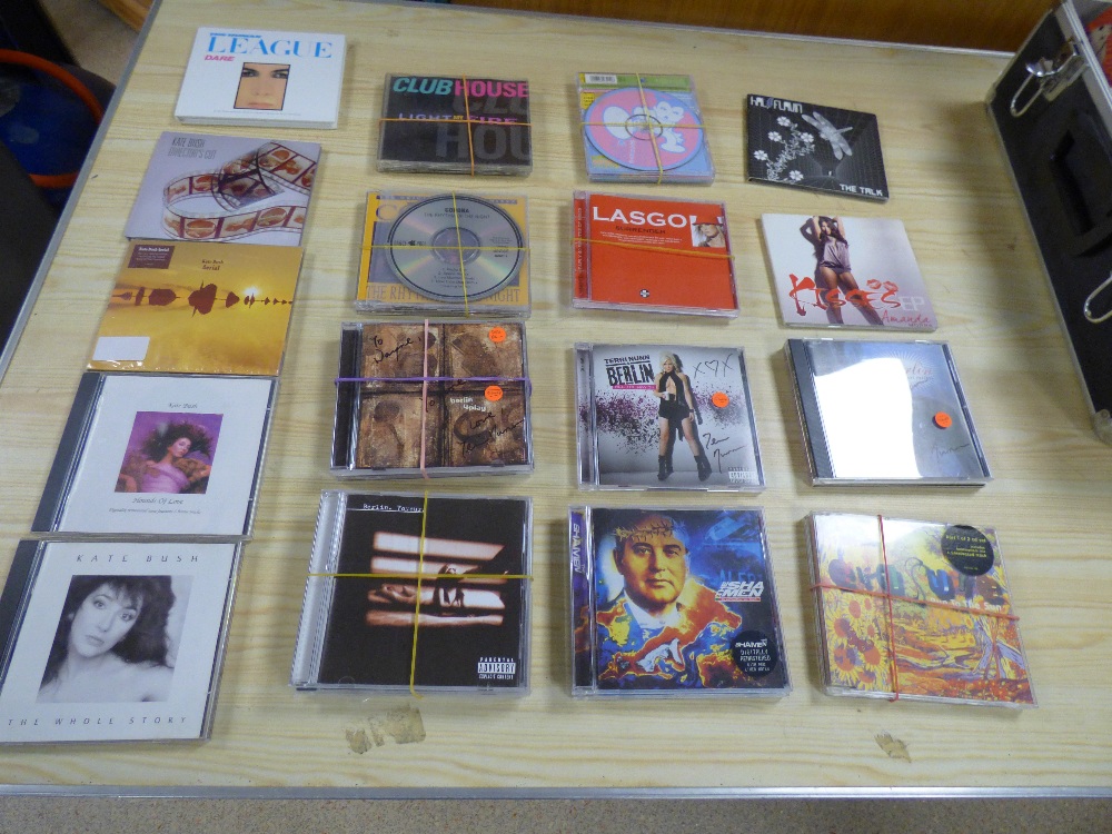 LARGE COLLECTION OF ASSORTED CDS, INCLUDING SOME SIGNED EXAMPLES, SOME OF WHICH ARE IN TWO METAL - Image 6 of 8