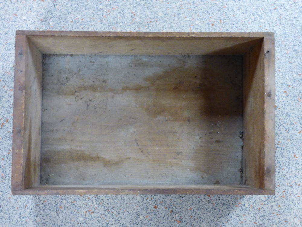 AN EARLY 20TH CENTURY OAK CANTEEN FOR CUTLERY (LACKING CONTENTS) RAISED UPON FOUR WOODEN LEGS, - Image 6 of 14