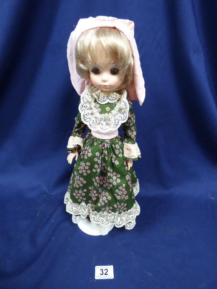 VINTAGE BOXED DOLL BY FURGA - Image 2 of 4