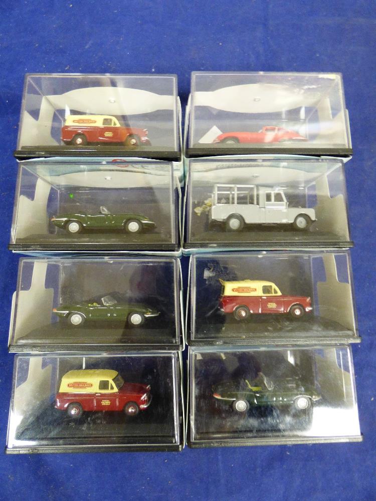 COLLECTION OF TRACKSIDE TOY VEHICLES SCALE 1.76 CORGI AND CLASSIC - Image 2 of 4