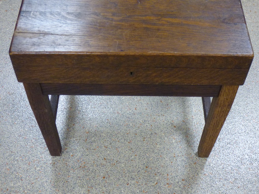 AN EARLY 20TH CENTURY OAK CANTEEN FOR CUTLERY (LACKING CONTENTS) RAISED UPON FOUR WOODEN LEGS, - Image 12 of 14