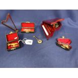 A QUANTITY OF DOLLS HOUSE MINIATURE MUSICAL INSTRUMENTS MOST CASED INCLUDING PIANO, MANDOLIN,