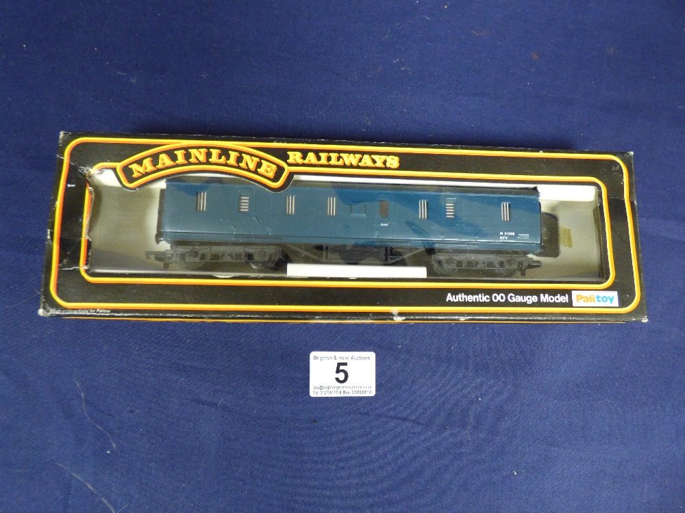 OO GAUGE PALITOY MAINLINE RAILWAYS DIESEL LOCOMOTIVE CARRIAGES. ALL BOXED - Image 6 of 17