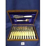 BOXED VINTAGE CANTEEN OF CUTLERY BY THOMAS TURNER