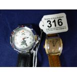 A MID CENTURY ELGIN 15 JEWELL WRISTWATCH ON LEATHER STRAP AND A RUSSIAN GENTS WRISTWATCH, ALSO ON