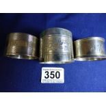 TWO 925 SILVER NAPKIN RINGS AND A LARGE 800 GRADE SILVER NAPKIN RING, TOTAL WEIGHT 85G