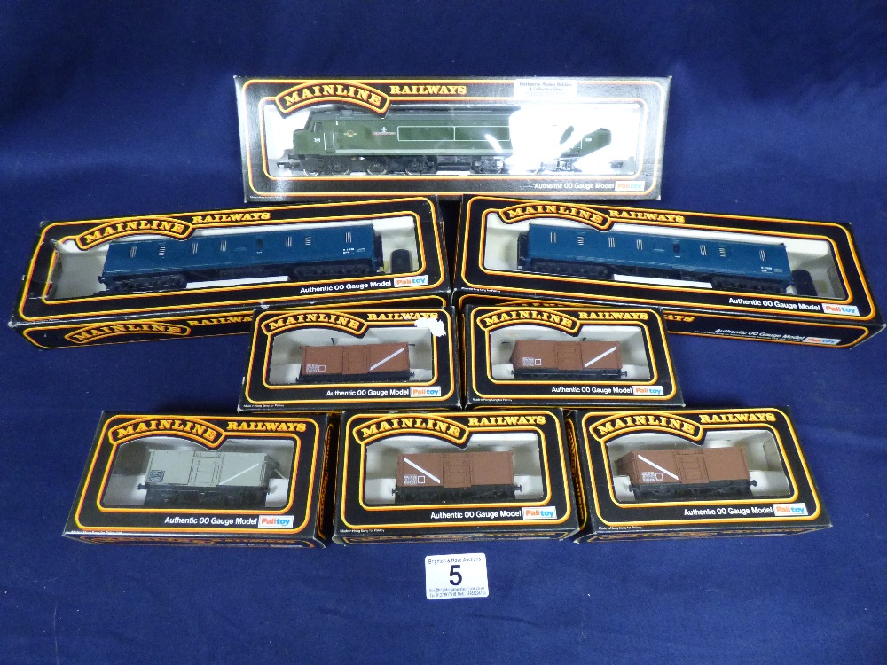 OO GAUGE PALITOY MAINLINE RAILWAYS DIESEL LOCOMOTIVE CARRIAGES. ALL BOXED