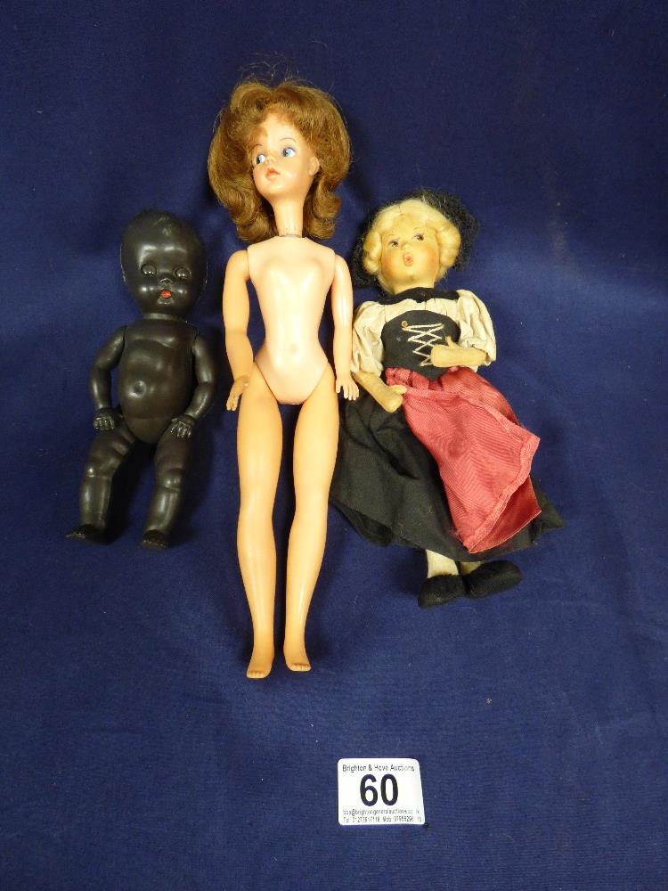 COLLECTION OF ASSORTED VINTAGE DOLLS OF VARYING SHAPES AND SIZES - Image 2 of 4