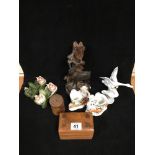 MIXED ITEMS, INCLUDING TWO LLADRO GEESE, TWO SETS OF CARDS IN FITTED WOODEN BOX, A WOODEN