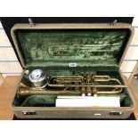 A VINTAGE BRASS TRUMPET, REF NUMBER L14006, IN FITTED BOX WITH DENNIS WICK PRECISION MUTE BY