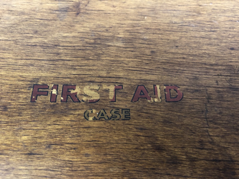 A VINTAGE WOODEN FIRST AID CASE WITH SOME OF ITS ORIGINAL CONTENTS, TOGETHER WITH A SEWING BOX, ALSO - Image 8 of 20