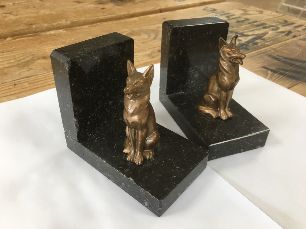 PAIR OF GARNITURE / BOOKENDS MARBLE WITH GILT DOGS - Image 3 of 3