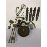 ASSORTED BRASSWARE, INCLUDING DECORATIVE MIDDLE EASTERN KNIFE, MARINE TIME QUARTZ CLOCK, BELLS AND