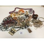 A QUANTITY OF ASSORTED COSTUME JEWELLERY, INCLUDING NECKLACES, BANGLES AND MORE