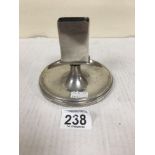 A HEAVY WHITE METAL MATCHBOX HOLDER WITH ASH TRAY BASE, 12.5CM DIAMETER, 913G