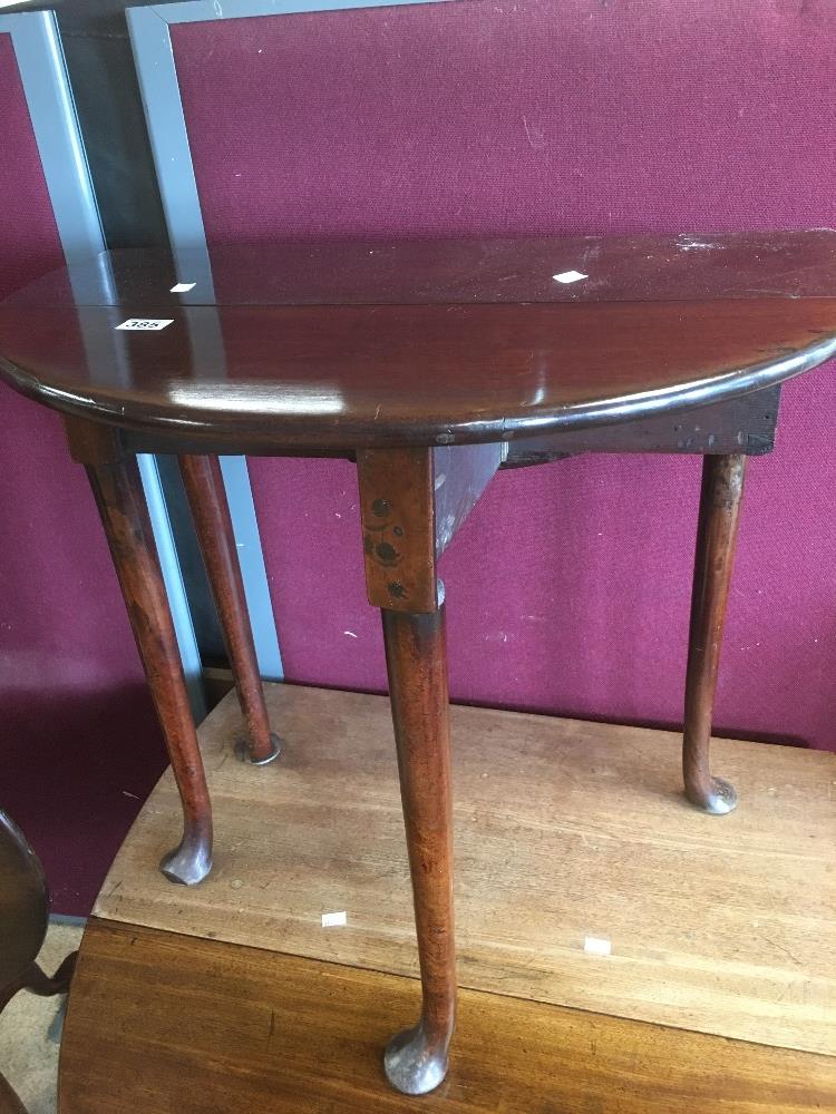 TWO MAHOGANY GEORGIAN DROPLEAF TABLES - Image 4 of 5