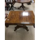 A GEORGE 111 REGENCY CIRCA 1812 ROSEWOOD SOFA TABLE WITH BRASS DETAILING, FOLDING ENDS WITH TWO