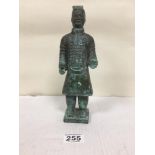 A BRONZE FIGURE OF A CHINESE TERRACOTTA WARRIOR, 25.5CM HIGH