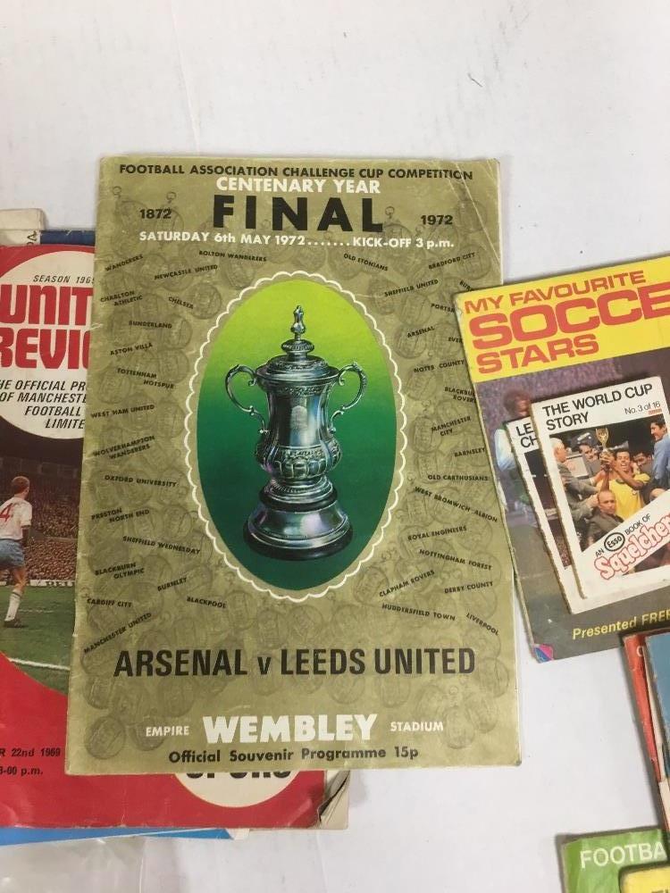 VINTAGE FOOTBALL PROGRAMMES INCLUDING ENGLAND 60'S,70'S AND 80'S. - Image 4 of 4