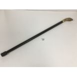 A VINTAGE WALKING STICK WITH BRASS STOPPED COBRA SHAPED HANDLE, 80CM LONG