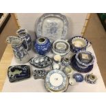 COLLECTION OF BLUE AND WHITE CHINA INCLUDING CAULDON