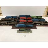 COLLECTORS MODELS OF TRAINS AND TENDERS ELEVEN IN