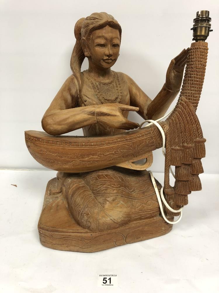 A LARGE CARVED WOODEN FIGURAL LAMP OF AN EASTERN FEMALE 47 CMS - Image 2 of 10