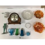 A COLLECTION OF GLASS WARE AND OAK MANTLE CLOCK INCLUDING CARNIVAL GLASS