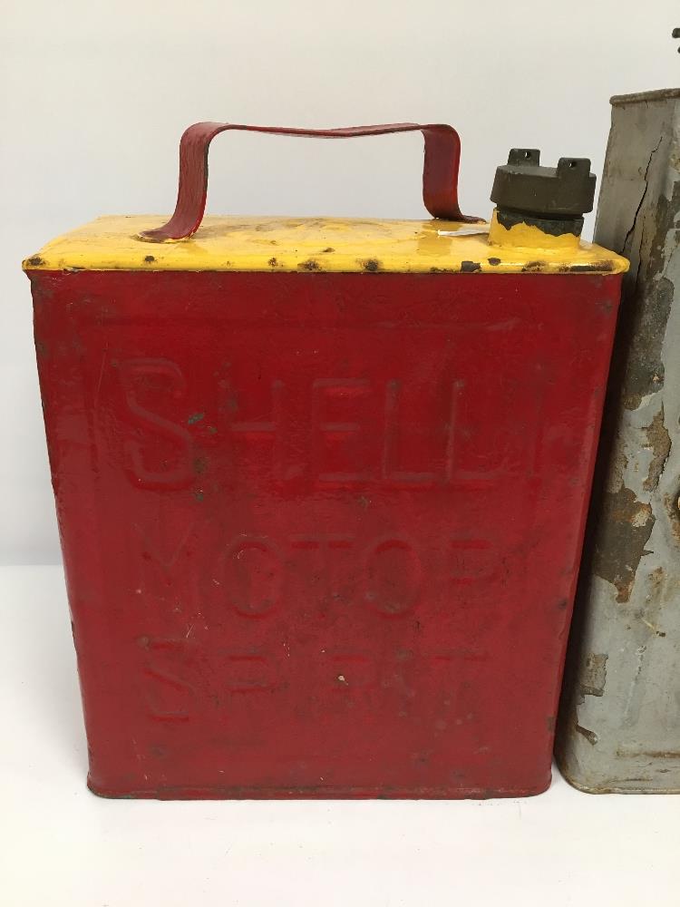 TWO VINTAGE OIL CANS, ONE SHELL PAINTED YELLOW AND RED AND THE OTHER AUTOGAZO - Image 2 of 4