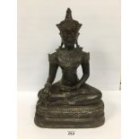 A LARGE ORIENTAL BRONZE FIGURE OF BUDDHA IN A SEATED POSITION, POSSIBLY TIBETAN, 50CM HIGH