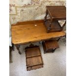 FOUR PIECES OF FURNITURE INCLUDING, A MAHOGANY CONSOLE TABLE AND A SHELF UNIT