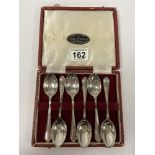 A SET OF SIX CASED SILVER TEASPOONS, HALLMARKED SHEFFIELD 1934 BY ATKIN BROTHERS, SILVER WEIGHT