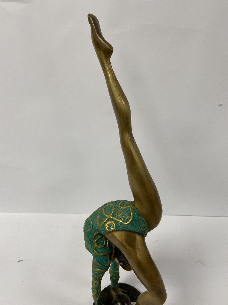 A MODERN BRONZE FIGURE OF A DANCING GIRL WITH PAINTED DETAILING THROUGHOUT, 54CM HIBH - Image 3 of 3