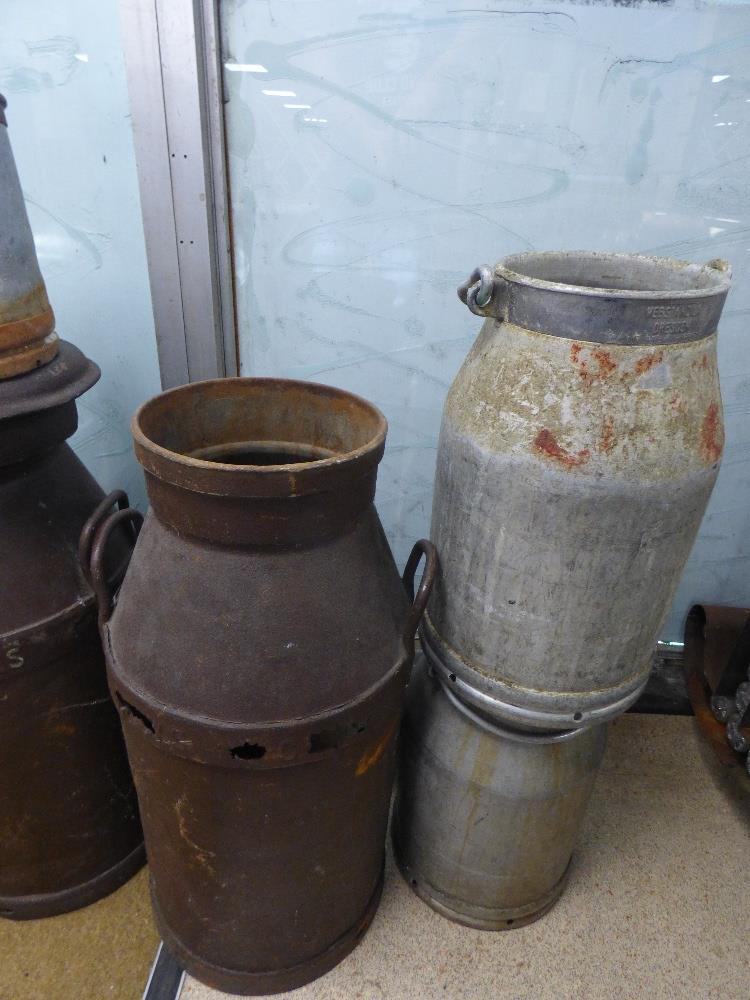 AN ASSORTMENT OF SIX GALVANISED ITEMS INCLUDING MILK CHURNS - Image 3 of 7