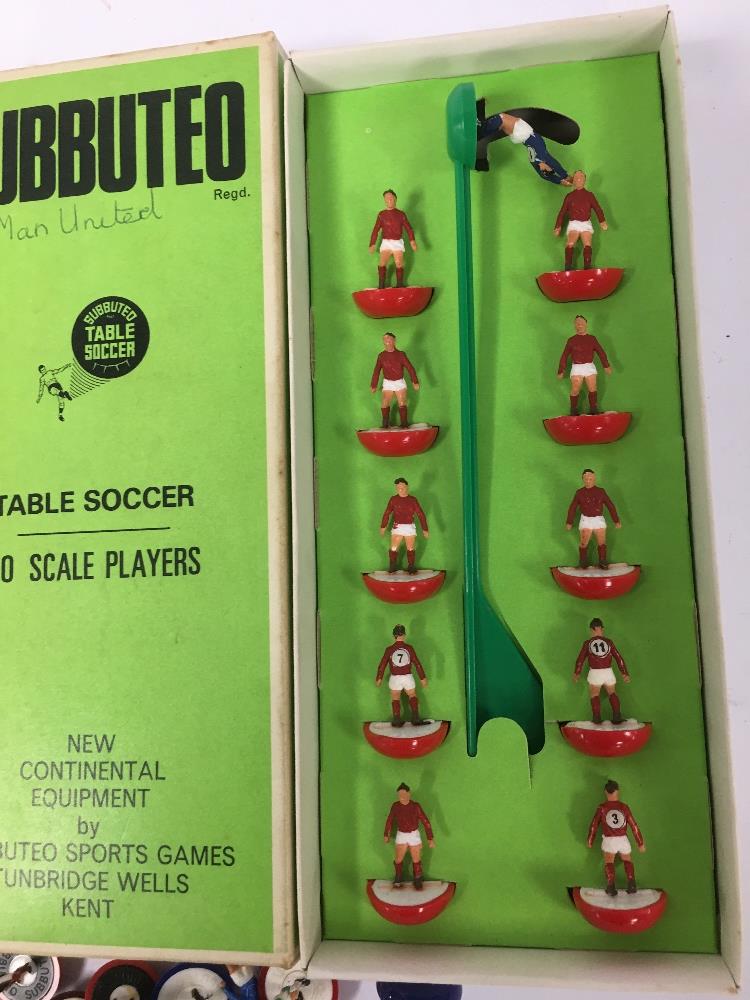 A COLLECTION OF SUBBUTEO TABLE SOCCER TOYS, INCLUDING; CONTINENTAL DISPLAY EDITION, A MATCH SCORE - Image 18 of 21