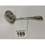 A GEORGE III SILVER SUGAR SIFTER FIDDLE PATTERN SPOON, HALLMARKED LONDON 1800 BY WILLIAM ELEY AND