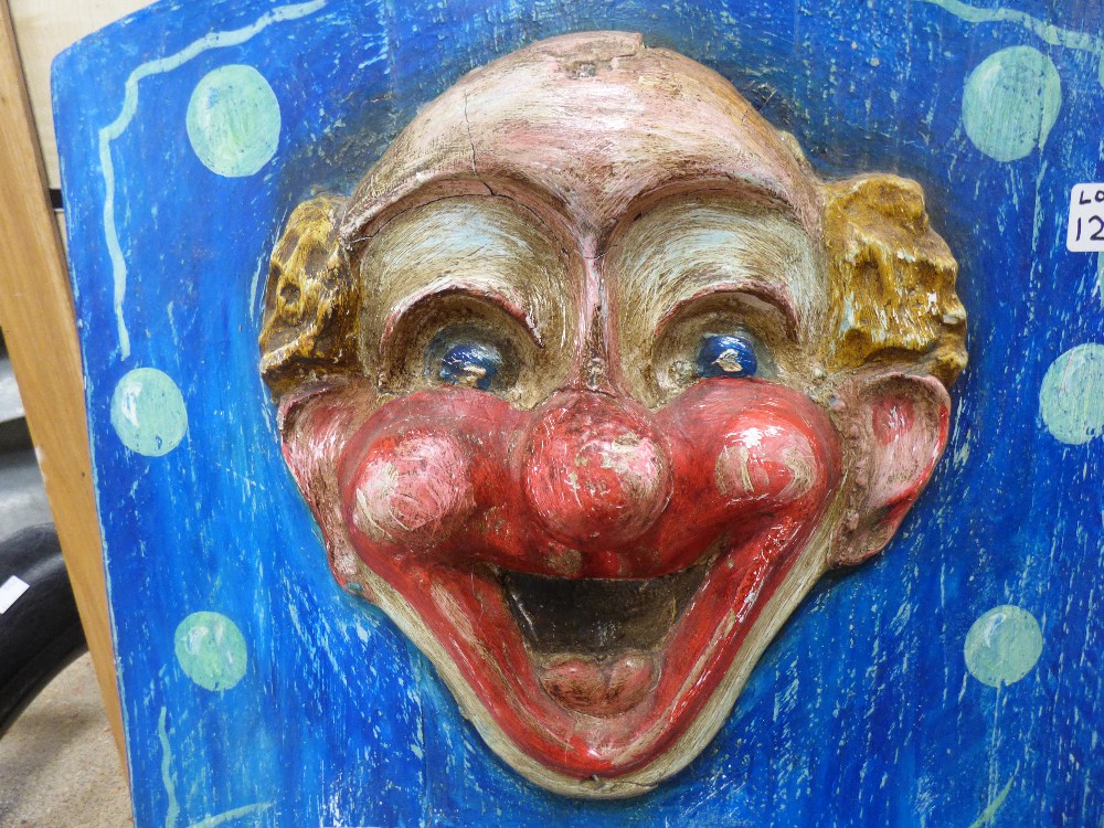 A WEILOMS SIGN WITH A CARVIN OF A CLOWN 44 X 62 CMS - Image 2 of 3