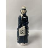 A ROYAL DOULTON LADY 'MASQUE' HN 2554, 22.5CM HIGH