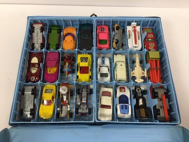 A VINTAGE MATCHBOX COLLECTORS CASE 41 CONTAINING A MIXED VARIETY OF SMALL DIE CAST VEHICLES BY - Image 2 of 4