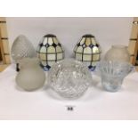 A GROUP OF TEN ASSORTED GLASS LAMP SHADES OF VARYING SHAPES AND SIZES, LARGEST 21CM HIGH