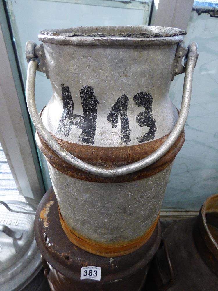 AN ASSORTMENT OF SIX GALVANISED ITEMS INCLUDING MILK CHURNS - Image 4 of 7