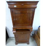 A PAIR OF MAHOGANY BESIDE CHESTS