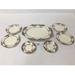 SEVEN PIECES OF CROWN DUCAL 'ORANGE TREE' PATTERN CERAMICS, INCLUDING SAUCERS AND SIDE PLATES, RD NO