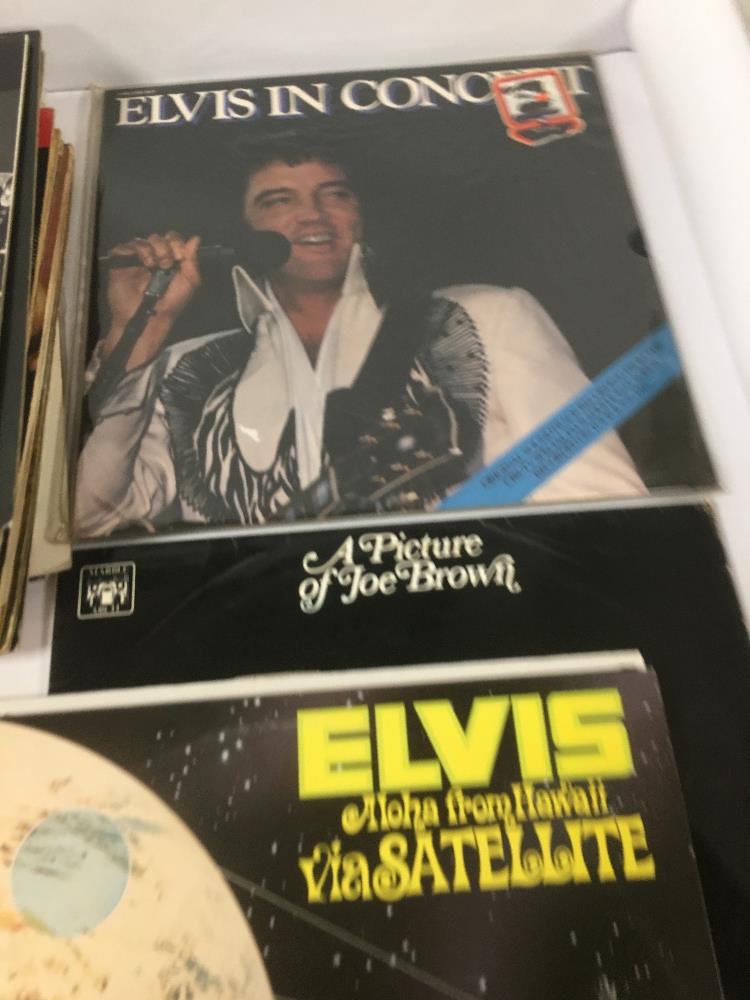 LARGE COLLECTION OF VINTAGE VINYL ALBUMS INCLUDING ELVIS, THE BEATLES AND MORE - Image 5 of 6