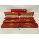A GROUP OF TRI-ANG AND HORNBY RAILWAY CARRIAGES, ALL IN ORIGINAL BOXES (9)