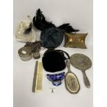 A MIXED LOT OF COLLECTABLES, INCLUDING SILVER PLATED DRESSING TABLE SET, VINTAGE PURSES AND MORE