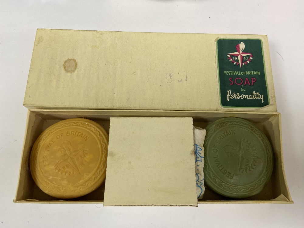 A QUANTITY OF VINTAGE TINS, INCLUDING MACFARLANE LANG & CO BISCUITS, BASSETTS PEOPLES MINTS AND - Image 2 of 10